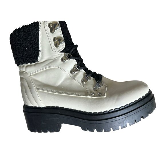 CBG Los Angeles Walken Bootie Combat Boots White Womens Sz 7.5 Side Zip Lined - Picture 9 of 16